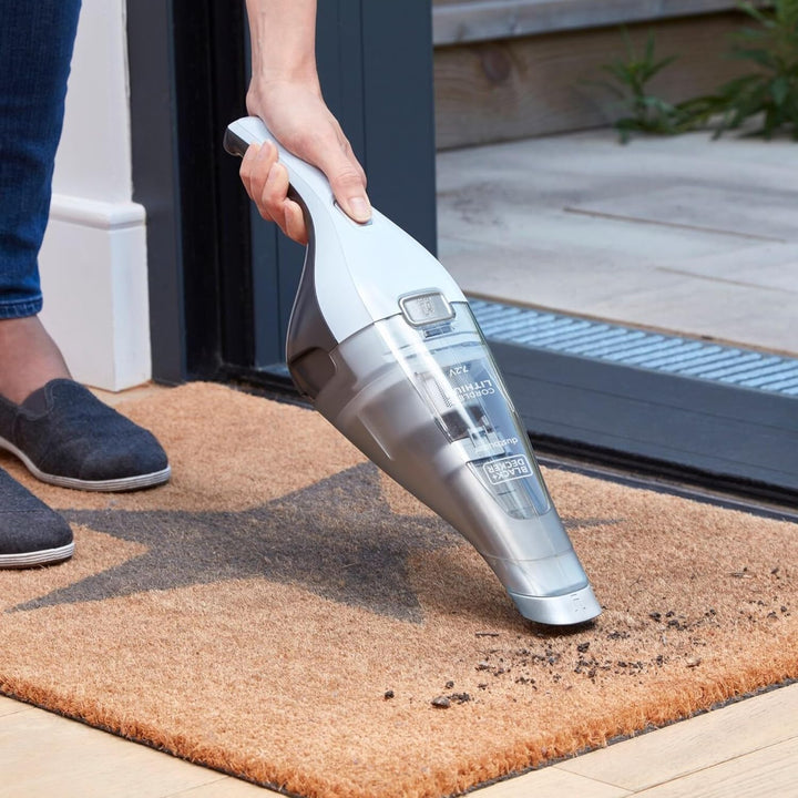 Black+Decker Accu-Handstofzuiger, 3,6 V Lithium, Zonder Stofzak En Draadloos, Incl Oplaadkabel, NVC115JL-QW, Wit/Blauw, 325 ml